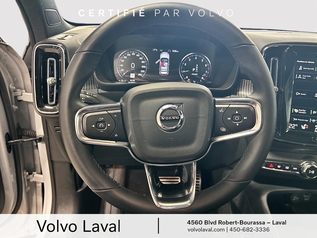 Volvo XC40 T5 AWD R-Design 2022 à Laval, Québec - 23 - w1024h768px