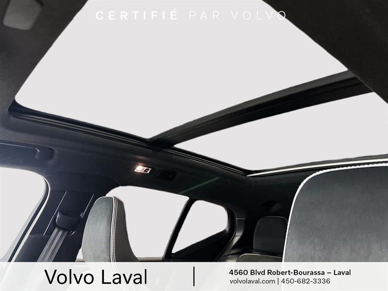 Volvo XC40 T5 AWD R-Design 2022 à Laval, Québec - 13 - w1024h768px