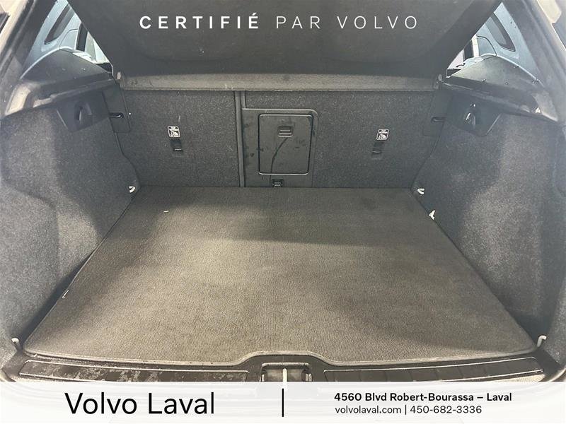 Volvo XC40 T5 AWD R-Design 2022 à Laval, Québec - 29 - w1024h768px