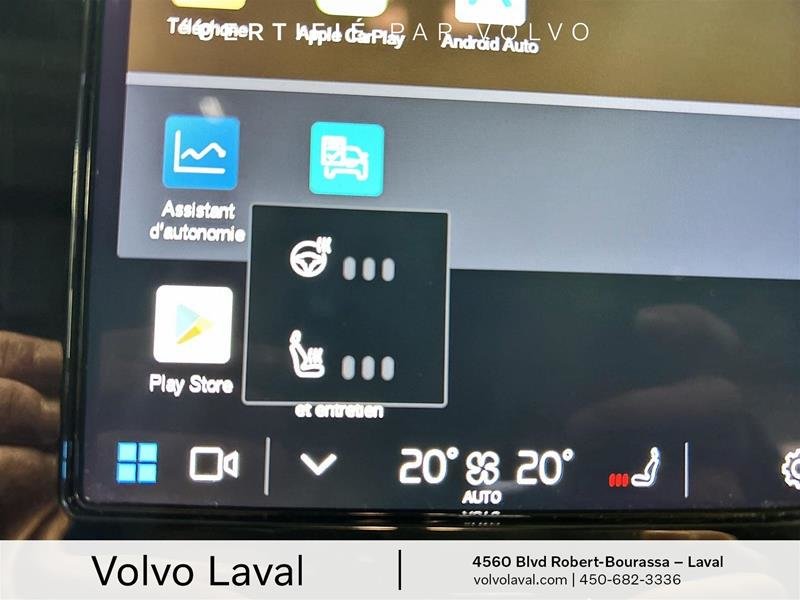 2022 Volvo XC40 Recharge Plus in Laval, Quebec - 14 - w1024h768px