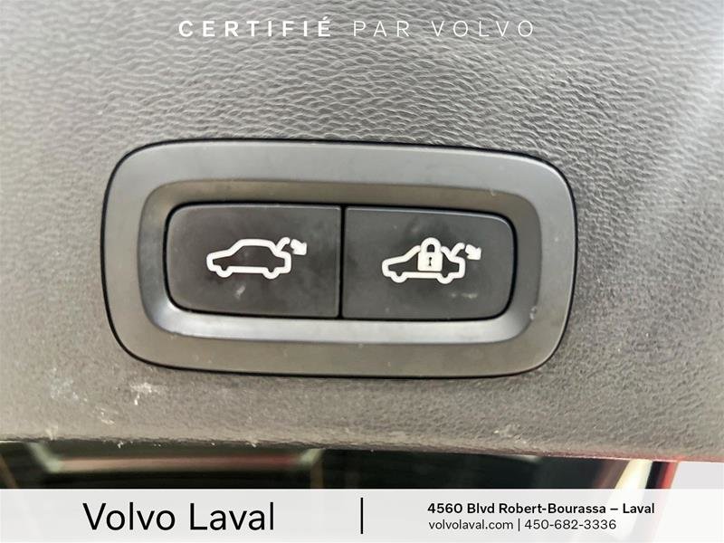 2022 Volvo XC40 Recharge Plus in Laval, Quebec - 20 - w1024h768px