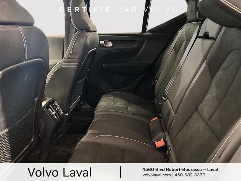 2022 Volvo XC40 Recharge Plus in Laval, Quebec - 12 - w1024h768px