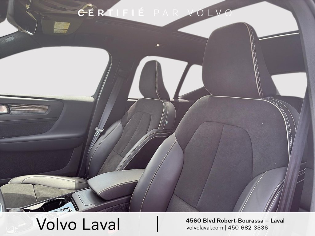 Volvo XC40 R-Design 2022 à Laval, Québec - 9 - w1024h768px