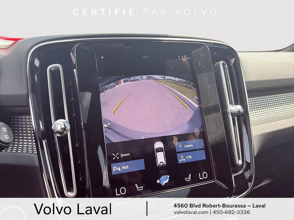Volvo XC40 R-Design 2022 à Laval, Québec - 18 - w1024h768px