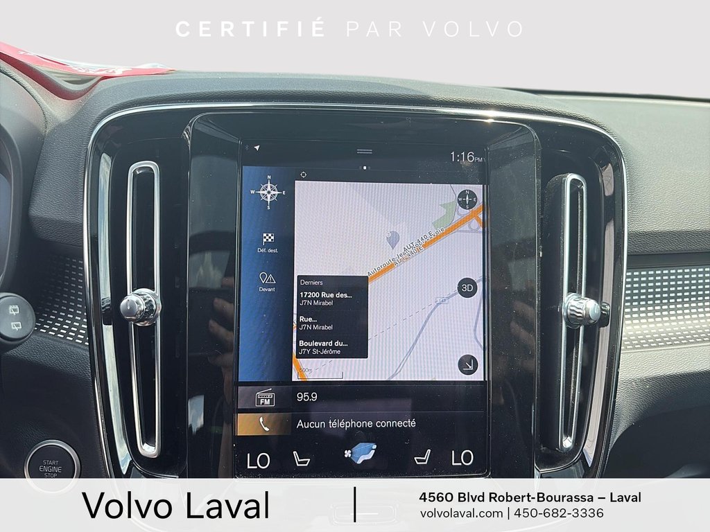 Volvo XC40 R-Design 2022 à Laval, Québec - 19 - w1024h768px
