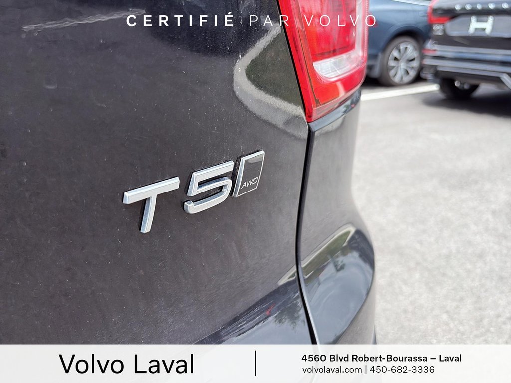 Volvo XC40 R-Design 2022 à Laval, Québec - 16 - w1024h768px