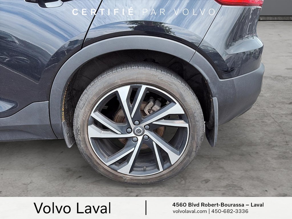 Volvo XC40 R-Design 2022 à Laval, Québec - 7 - w1024h768px