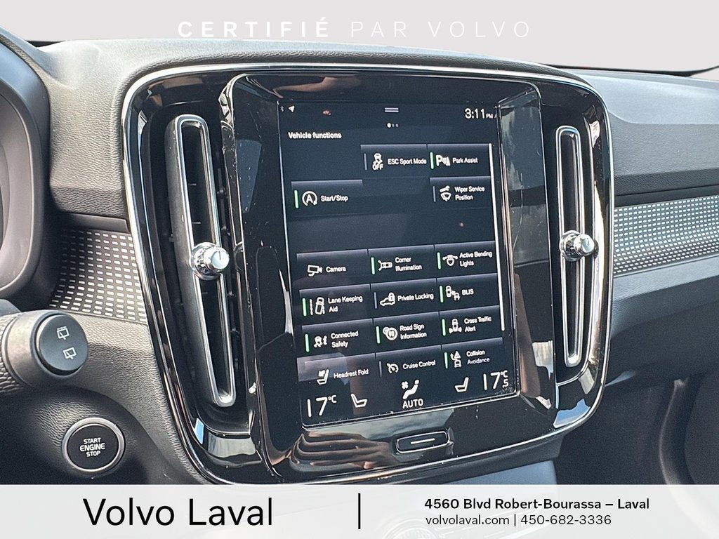 Volvo XC40 R-Design 2022 à Laval, Québec - 23 - w1024h768px