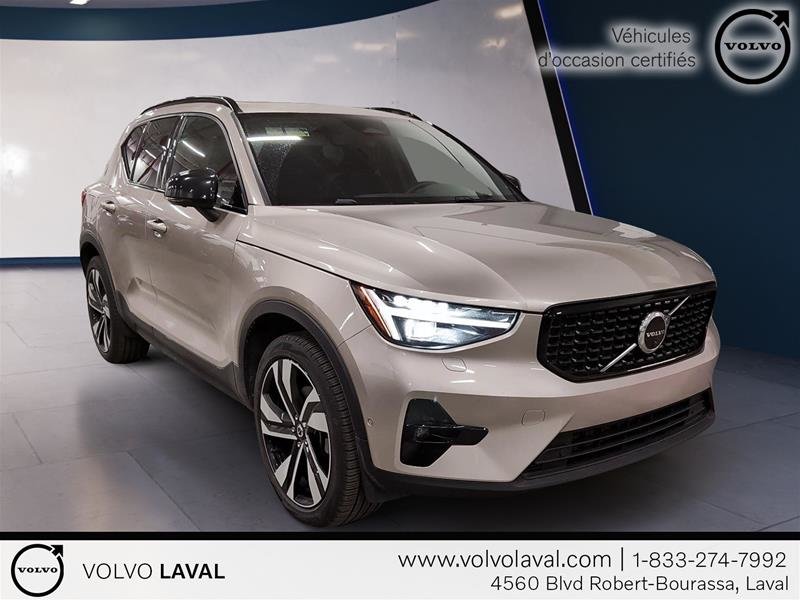 XC40 B5 AWD Ultimate - Dark 2023 à Laval, Québec - 9 - w1024h768px