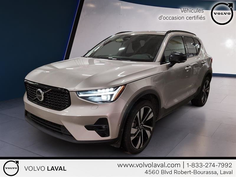 XC40 B5 AWD Ultimate - Dark 2023 à Laval, Québec - 1 - w1024h768px