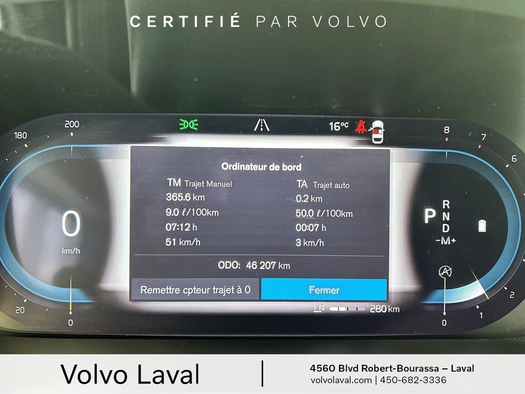 Volvo XC40 B5 AWD Plus - Bright 2023 à Laval, Québec - 13 - w1024h768px