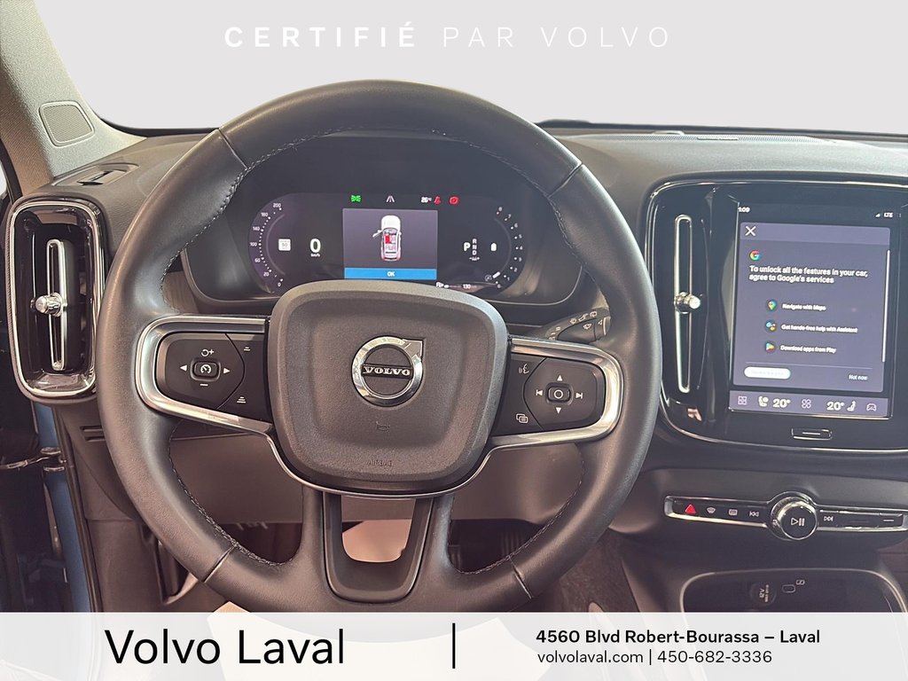 Volvo XC40 Ultimate Bright Theme 2023 à Laval, Québec - 12 - w1024h768px