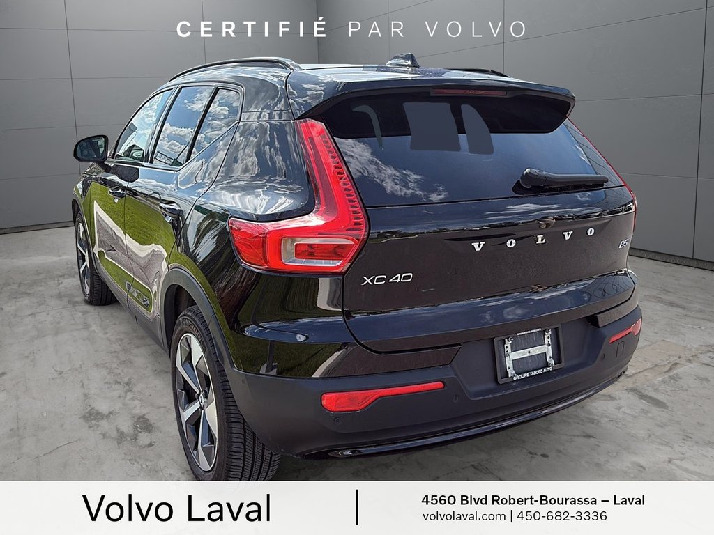 Volvo XC40 Ultimate Dark Theme 2023 à Laval, Québec - 4 - w1024h768px