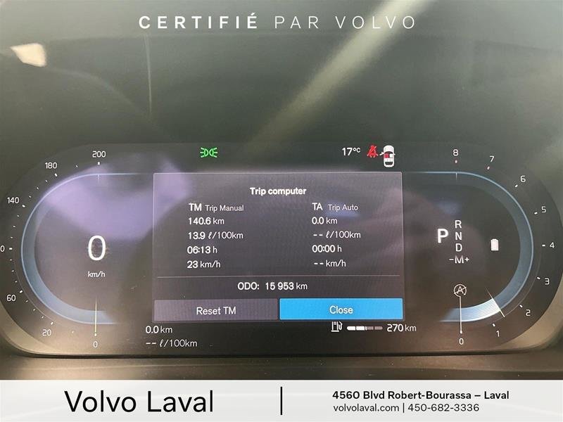 Volvo XC40 B5 AWD Plus Dark Theme 2024 à Laval, Québec - 11 - w1024h768px