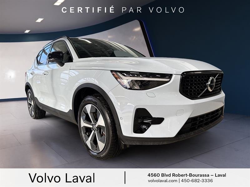 Volvo XC40 B5 AWD Plus Dark Theme 2024 à Laval, Québec - 3 - w1024h768px