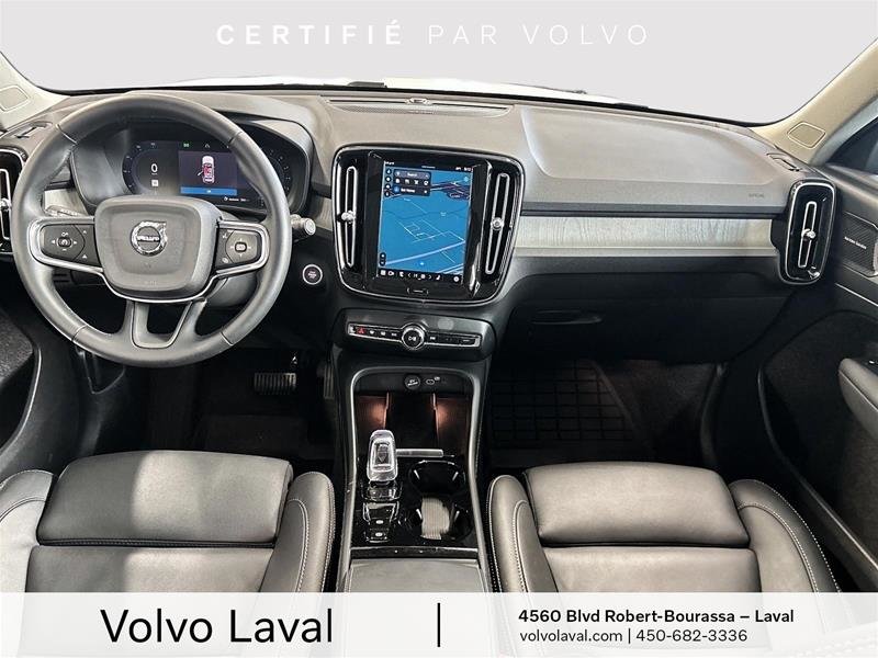 Volvo XC40 B5 AWD Plus Dark Theme 2024 à Laval, Québec - 8 - w1024h768px