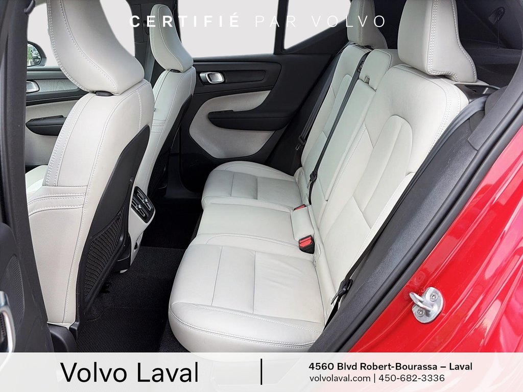 Volvo XC40 Plus 2024 à Laval, Québec - 16 - w1024h768px