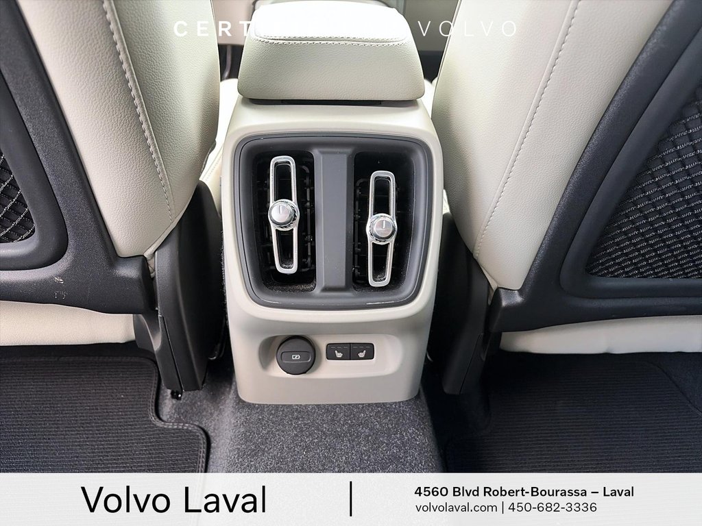 Volvo XC40 Plus 2024 à Laval, Québec - 17 - w1024h768px