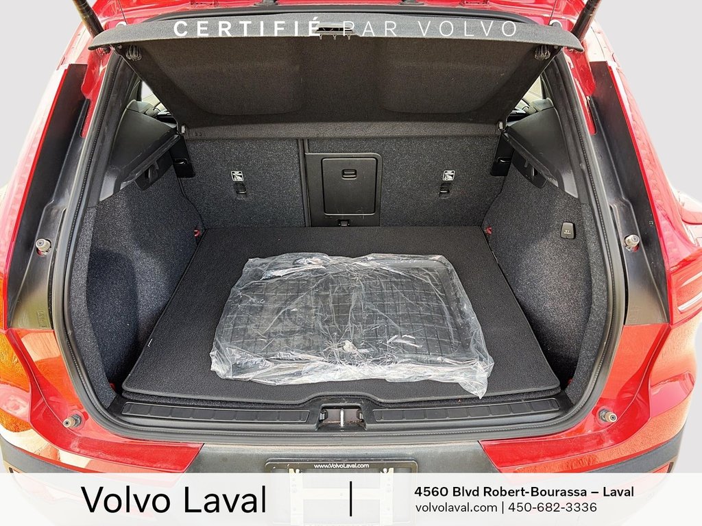Volvo XC40 Plus 2024 à Laval, Québec - 6 - w1024h768px