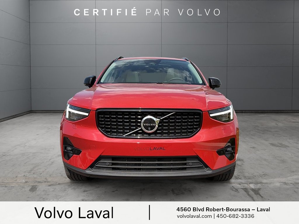 Volvo XC40 Plus 2024 à Laval, Québec - 2 - w1024h768px
