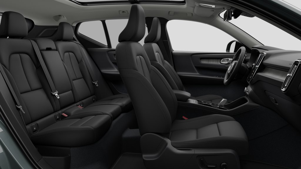 2026 Volvo XC40 Plus Dark Theme in Laval, Quebec - 13 - w1024h768px