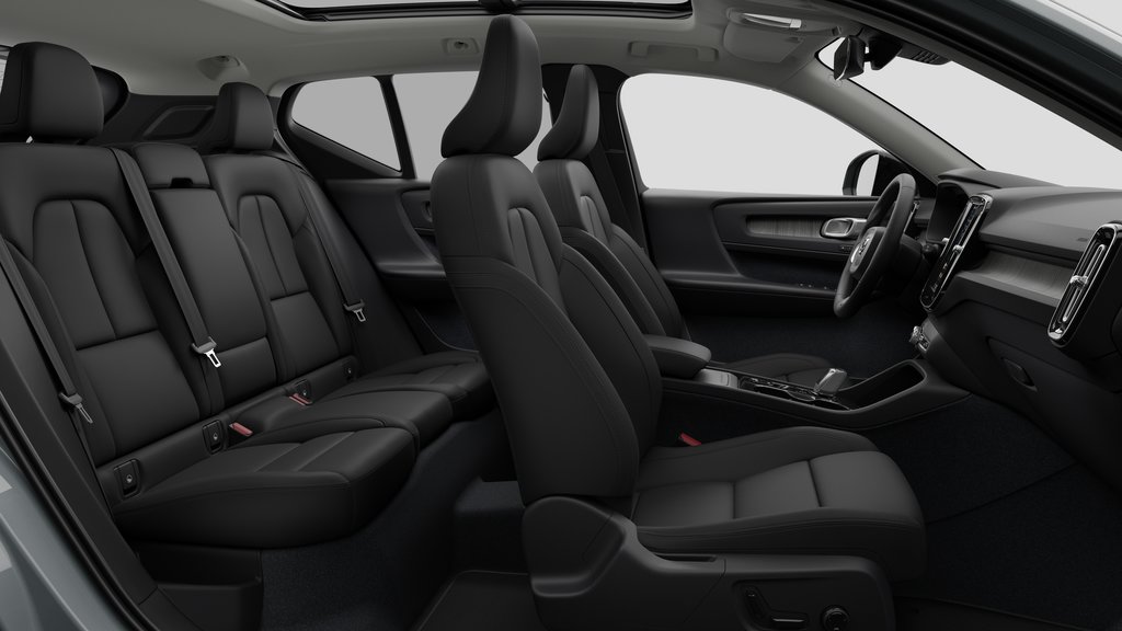 Volvo XC40 Plus Dark Theme 2026 à Laval, Québec - 13 - w1024h768px