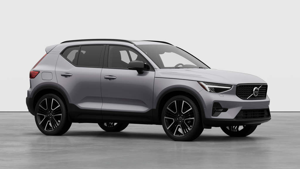 Volvo XC40 Plus Dark Theme 2026 à Laval, Québec - 3 - w1024h768px