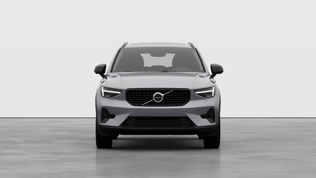 Volvo XC40 Plus Dark Theme 2026 à Laval, Québec - 5 - w1024h768px