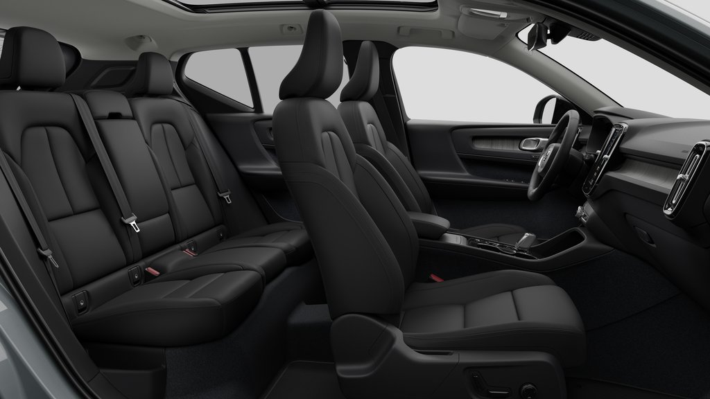 Volvo XC40 Plus Dark Theme 2026 à Laval, Québec - 13 - w1024h768px