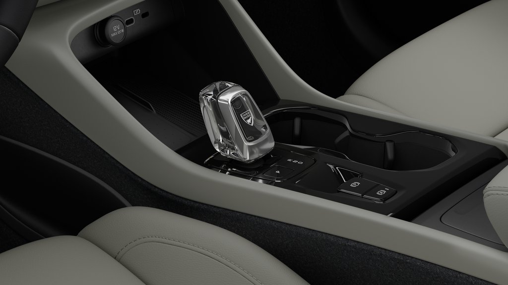 2026 Volvo XC40 Plus Dark Theme in Laval, Quebec - 11 - w1024h768px