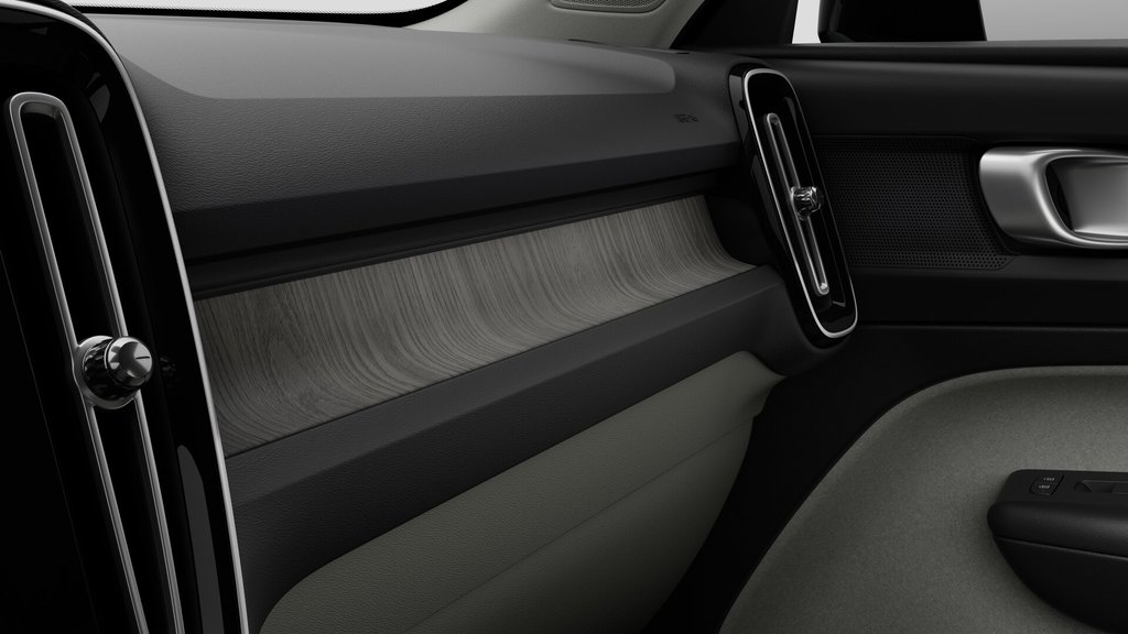 Volvo XC40 Plus Dark Theme 2026 à Laval, Québec - 9 - w1024h768px