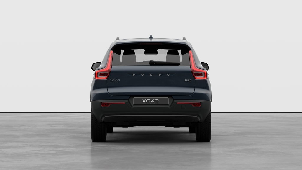 Volvo XC40 Core Dark Theme 2026-5