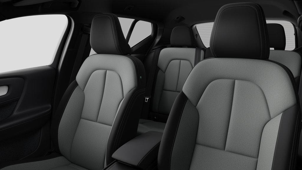 Volvo XC40 Core Dark Theme 2026 à Laval, Québec - 12 - w1024h768px