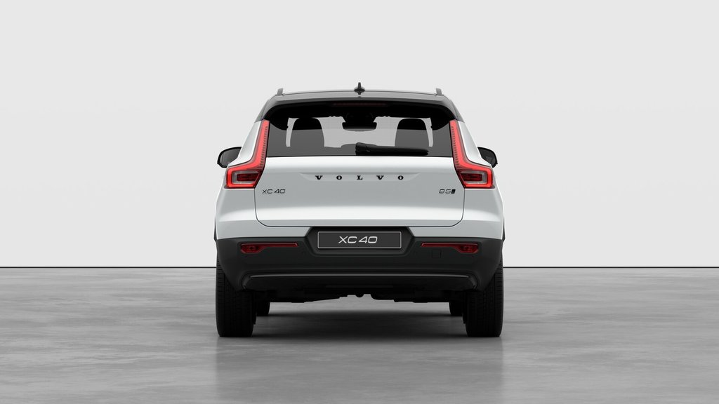2026 Volvo XC40 Ultra Black Edition in Laval, Quebec - 6 - w1024h768px