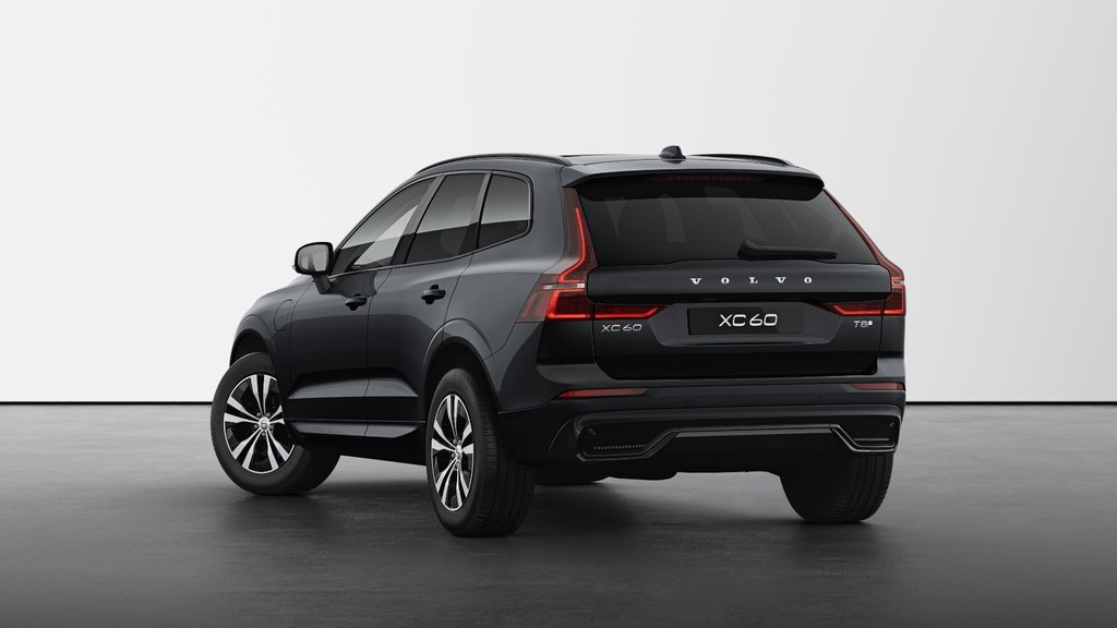 Volvo XC60 Plug-in Hybrid Core Dark Theme 2025 à Laval, Québec - 2 - w1024h768px