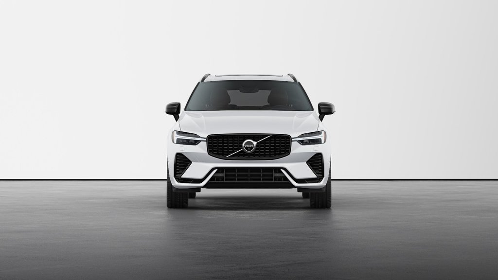 Volvo XC60 Plug-in Hybrid Ultra Dark Theme 2025 à Laval, Québec - 3 - w1024h768px