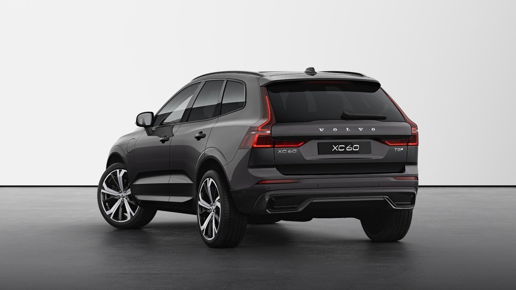 Volvo XC60 Plug-In Hybrid Ultra Dark Theme 2025-1