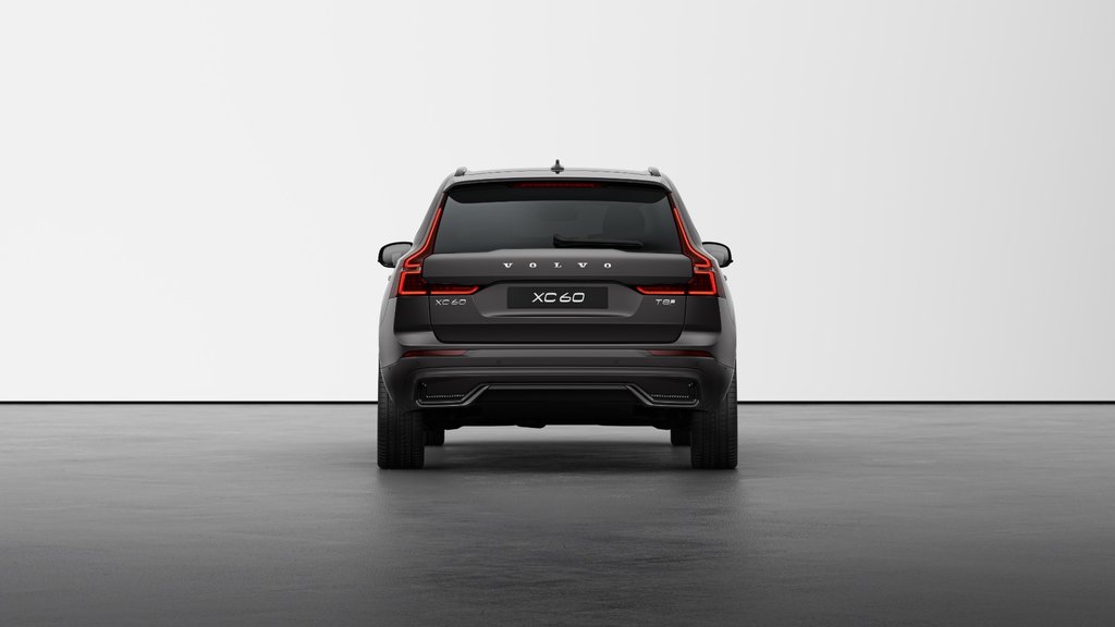 Volvo XC60 Plug-In Hybrid Ultra Dark Theme 2025-3