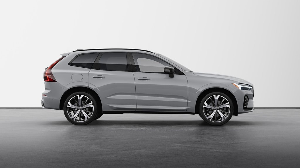 Volvo XC60 Plug-in Hybrid Ultra Dark Theme 2025 à Laval, Québec - 5 - w1024h768px