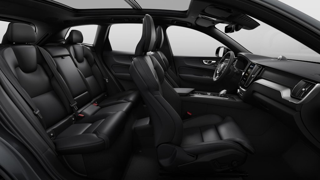 2025 Volvo XC60 Plug-In Hybrid Ultra Black Edition in Laval, Quebec - 11 - w1024h768px