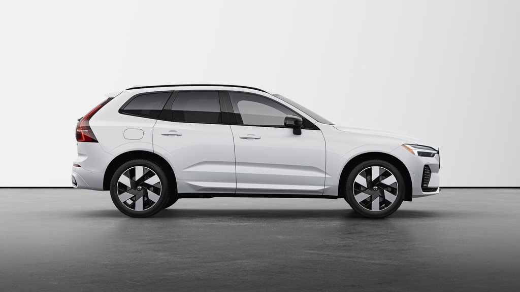 2025 Volvo XC60 Plug-in hybrid Ultra in Laval, Quebec - 5 - w1024h768px