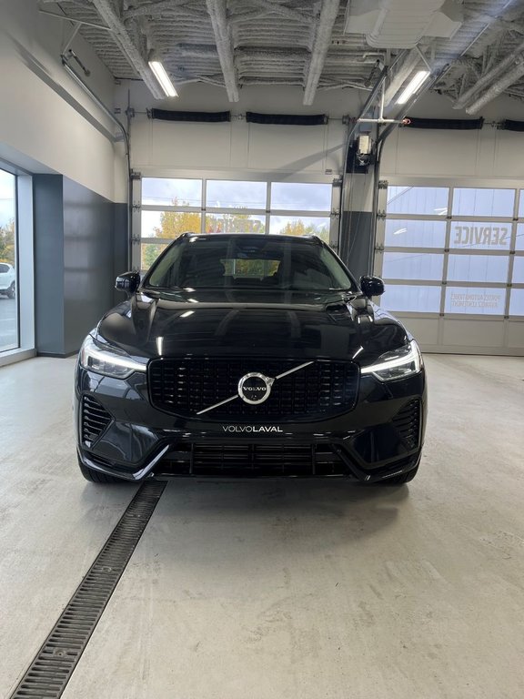 2025 Volvo XC60 Plug-In Hybrid Ultra Dark Theme in Laval, Quebec - 7 - w1024h768px
