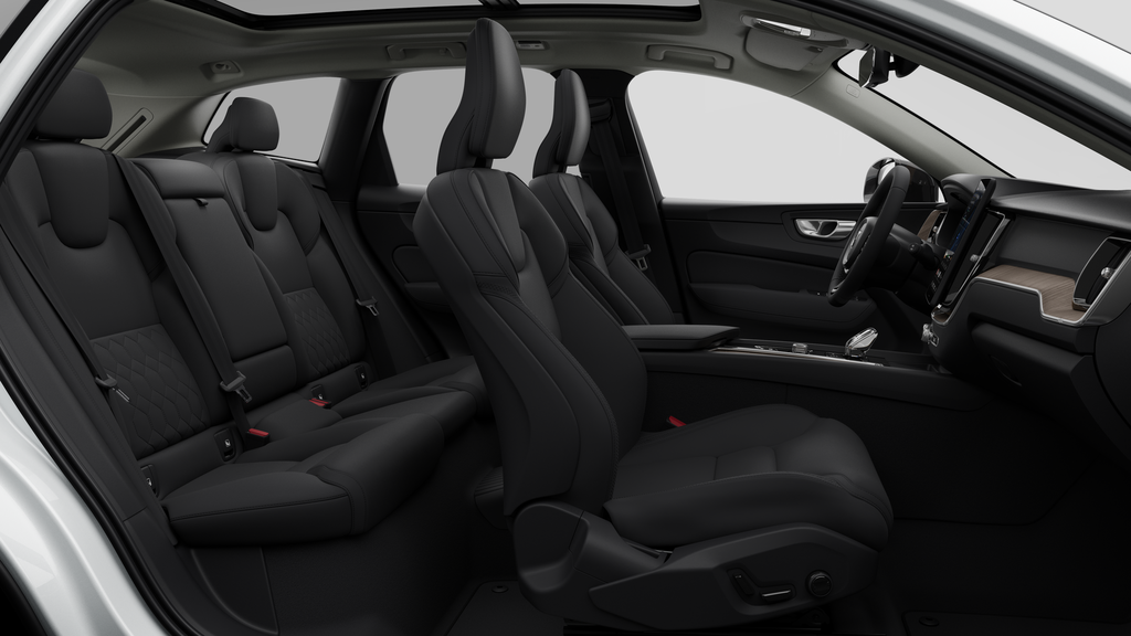 2026 Volvo XC60 Plug-in Hybrid Plus Dark Theme in Laval, Quebec - 13 - w1024h768px