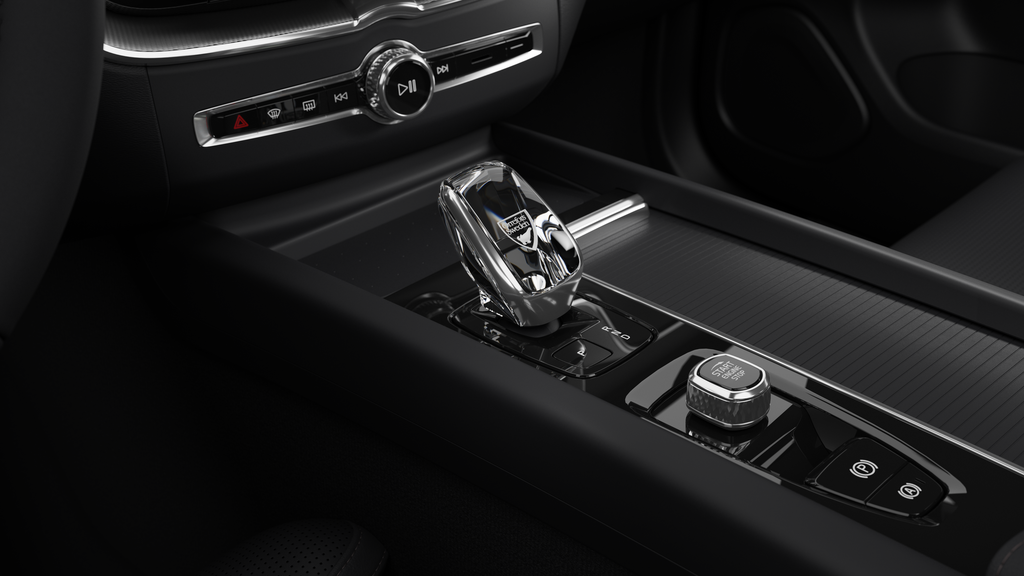2026 Volvo XC60 Plug-in hybrid Ultra Black Edition in Laval, Quebec - 11 - w1024h768px