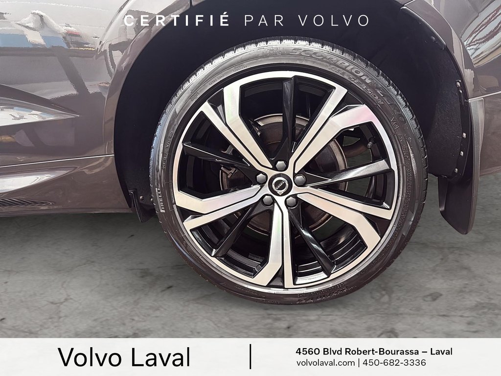 Volvo XC60 Recharge R-Design 2022 à Laval, Québec - 4 - w1024h768px