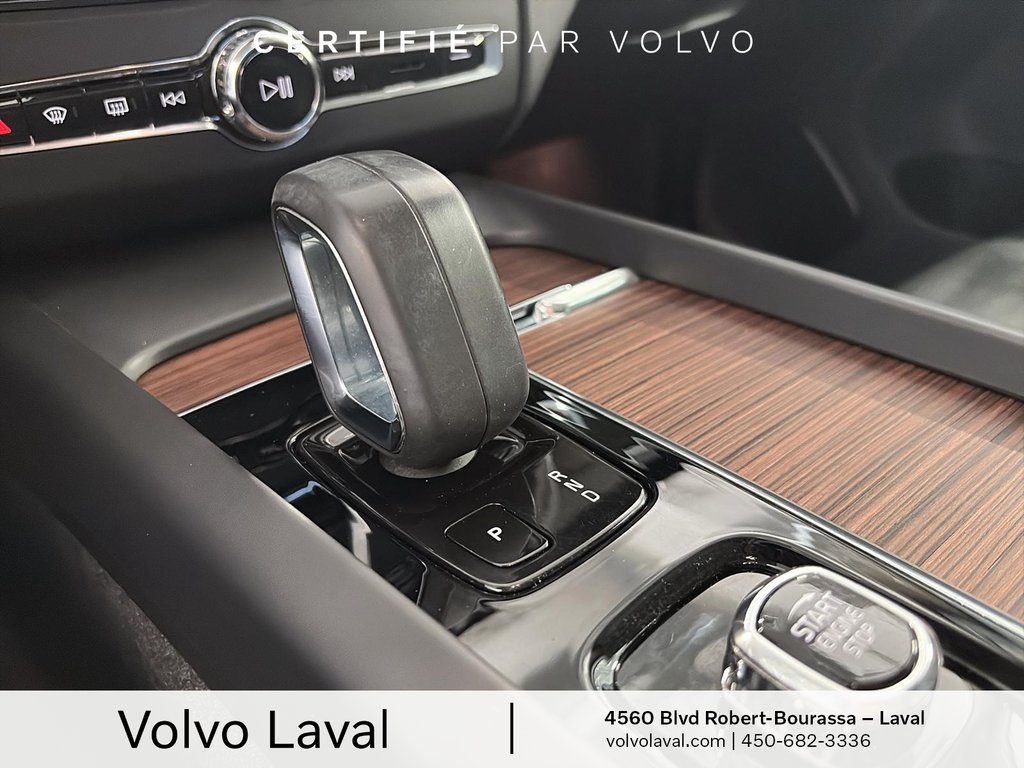 Volvo XC60 Recharge Inscription Expression 2022 à Laval, Québec - 14 - w1024h768px