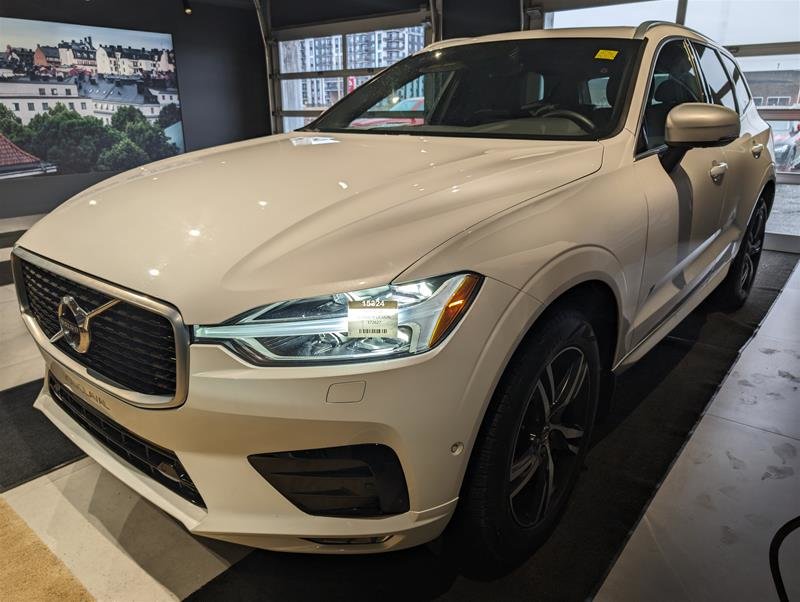 2019  XC60 T6 AWD R-Design in Laval, Quebec - 25 - w1024h768px