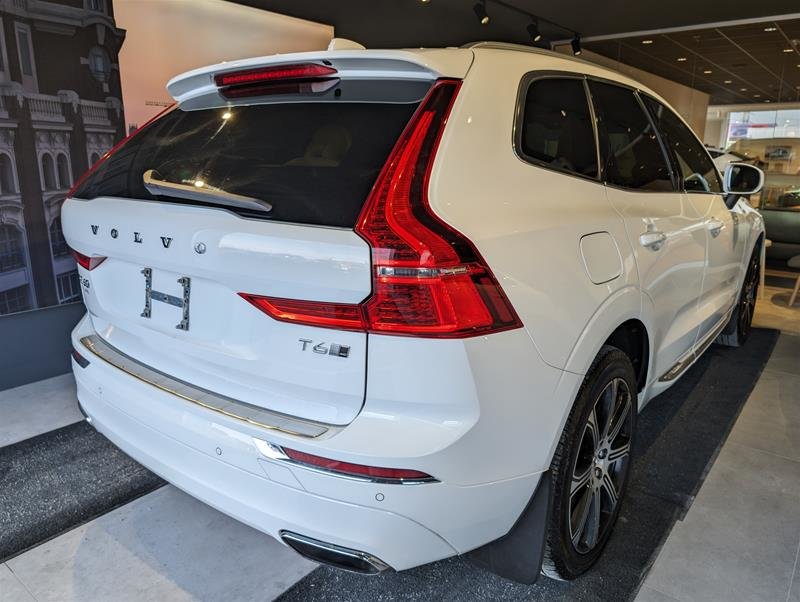 2020  XC60 T6 AWD Inscription in Laval, Quebec - 6 - w1024h768px