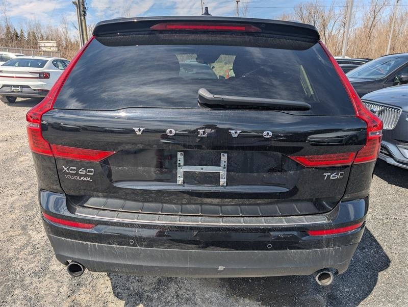 2020  XC60 T6 AWD Momentum in Laval, Quebec - 15 - w1024h768px