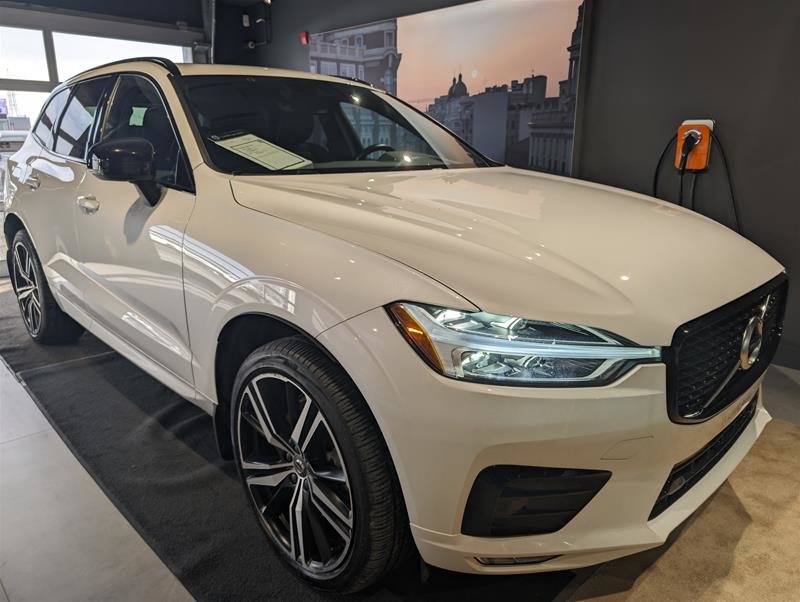 2021  XC60 T6 AWD R-Design in Laval, Quebec - 5 - w1024h768px